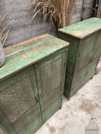 Authentieke groene atelierkasten ijzer en hout 147725