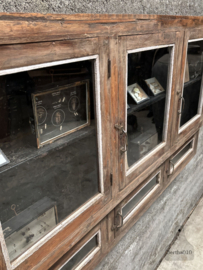 Antieke unieke houten hangvitrine uit de jaren 20 30 147729 verkocht