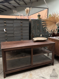 Prachtige houten antieke toonbank met glas keukeneiland 147686