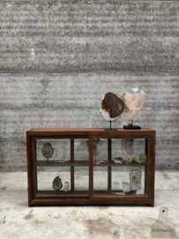 Oude vitrine dressoir uit museum 147700 verkocht