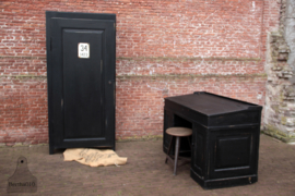 Industrieel bureau begin jaren 1900 (137002) verkocht