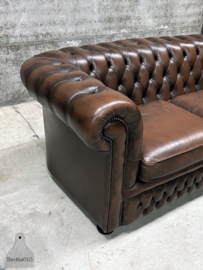 Vintage Chesterfield (147138)