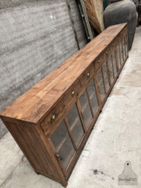 Antiek Engels winkel dressoir lengte 366 cm verkocht