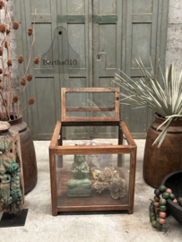 Oude toonvitrine museum  147094