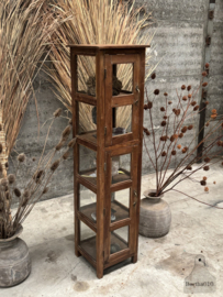 Geleefde Engelse vitrinekast uit de jaren 20 functioneel elegant 147