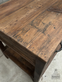 Historische XXL houten werkbank toonbank met 8 laden 148108