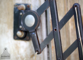 Scharnierlamp AGI (133630)..verkocht