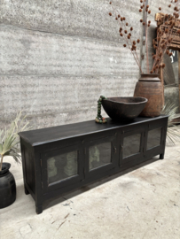 Lage vitrinekast dressoir met glazen vouwdeuren 148135