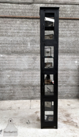 Hoge XXL vitrine (146943) hoogte 265 cm