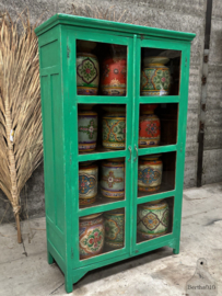 Oude groene vitrinekast 147365