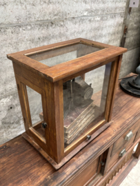 Laboratorium vitrine 147456