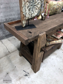 Oude robuuste werkbank met klep (146435)......... verkocht