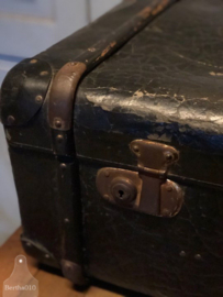 Oude koffer (139928) verkocht