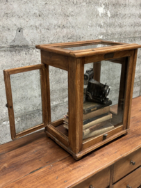 Uniek antiek laboratoriumkastje met origineel etiket uit 1917 147776 verkocht