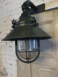 Oude fabrieks-wandlamp (142698) verkocht