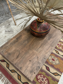 Robuuste antieke salontafel (147127) verkocht