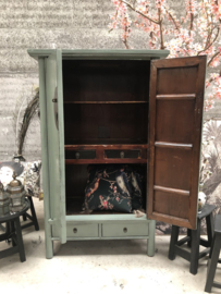 Chinese kast hoogglans (145946) verkocht