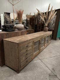 Iconische toonbank uit de jaren 40 van 356 cm lang keukeneiland dressoir 147821a verkocht