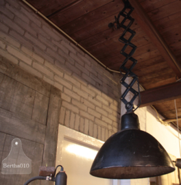 Scharnier hanglamp (133184)..........verkocht
