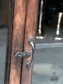 Antiek dressoir (146550)....verkocht