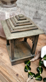 Oude houten tempel altaar 147284