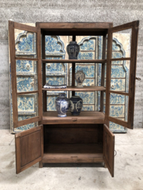 Oude vitrinekast (146118) 182 cm hoog