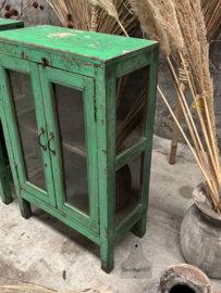 Oude smalle houten vitrinekastjes Ibiza vibes India 147843 bohemian