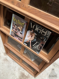 Oude bibliotheekkast 147424