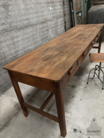 Authentieke halfhoge schooltafel bureau keukeneiland 280 cm lengte 147928