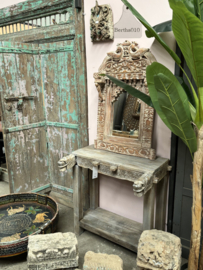 Oude Indiase houten spiegel met lotus en pauwen 147482 verkocht