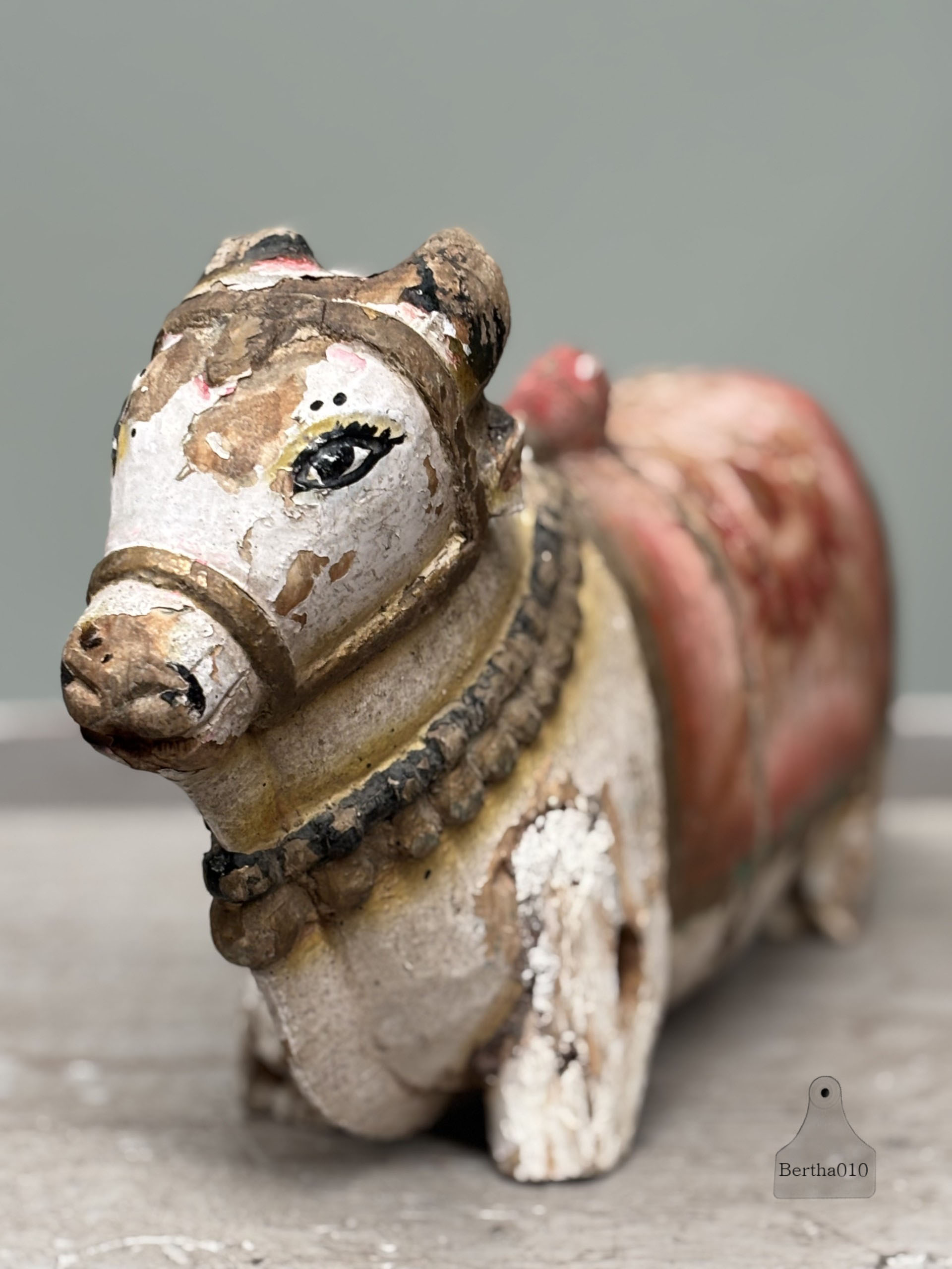 Zeldzaam antiek houten Nandi-Stier Beeld 146927