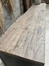 Ladekast uit oud Frans atelier uniek kookeiland dressoir 148028