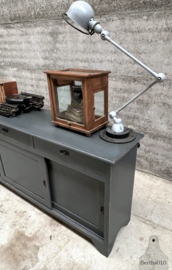 Oude schoolkast 147523
