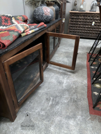 Antiek dressoir (146550)....verkocht