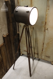 Industriële lamp op statief (130875)..verkocht