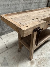 Unieke antieke werkbank 147955 lengte 147 cm