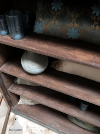 Vitrinekast prachtig blauw patina (146070) verkocht