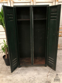 Lockerkast ijzer op poten (143722) verkocht
