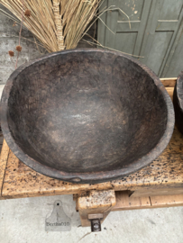 Unieke prachtig geleefde houten Naga schaal 148157a dia 54 cm