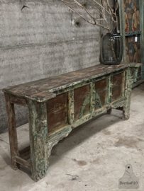 Indiaas dressoir met pauwen, ambacht, erfgoed en karakter 147773