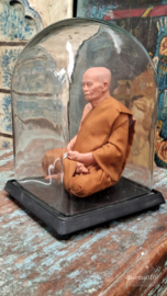 Monnik Phra Luang Phor Mun in stolp 147319b