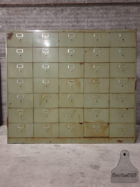 Grote, 227 cm lange kleppenkast  (143964) verkocht