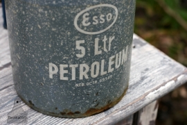 Petroleum blik (130110)..verkocht