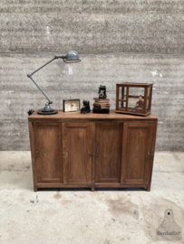 Antiek Engels dressoir met mooie ronde hoeken 147418 verkocht