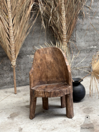 Antieke  Naga stoel uit Nagaland Naga chair 147478