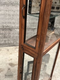 Oude winkel museum vitrinekast functionalistisch design 148123