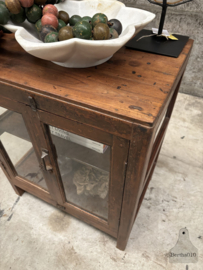 Authentieke antiek vitrinekastje – Jaren 1920 147749 verkocht