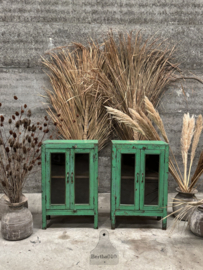 Oude smalle houten vitrinekastjes Ibiza vibes India 147843 bohemian