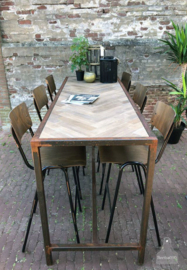 Visgraat hoge tafel