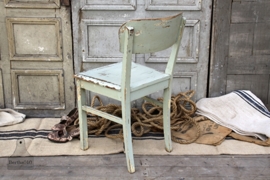 Brocante stoel (132011)..verkocht